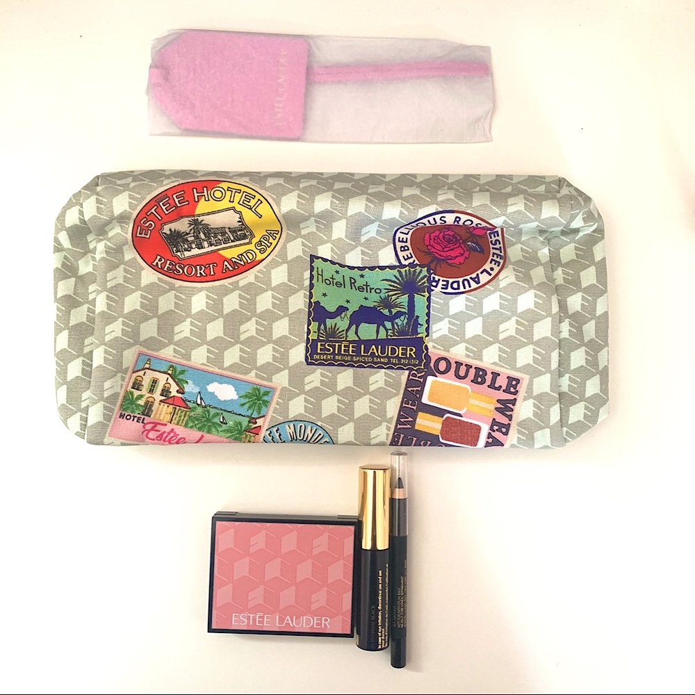 Estee Lauder Makeup Bag with deluxe makeup samples